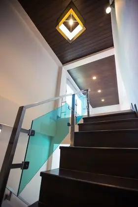 9 Bedroom Villa with Private Pool
