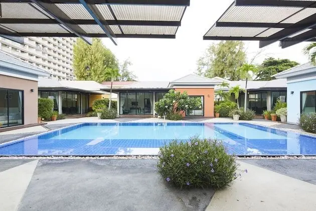 Deluxe Villa, 3 Yatak Odası, Havuz Manzaralı, Havuz Kenarı