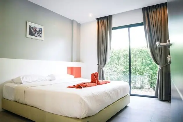 Deluxe Villa, 3 Yatak Odası, Havuz Manzaralı, Havuz Kenarı