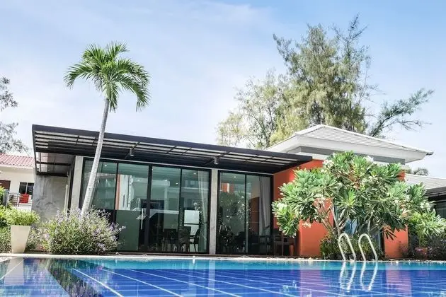 Deluxe Villa, 3 Yatak Odası, Havuz Manzaralı, Havuz Kenarı
