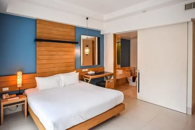 Pool Access Room (Double OR Twin beds)