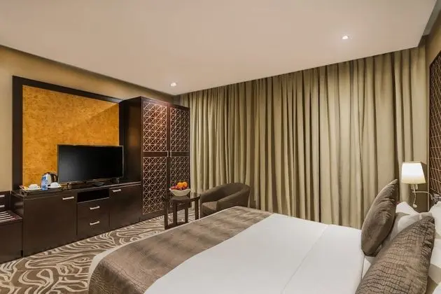 Deluxe Tek Büyük Yataklı Oda, Deniz Manzaralı