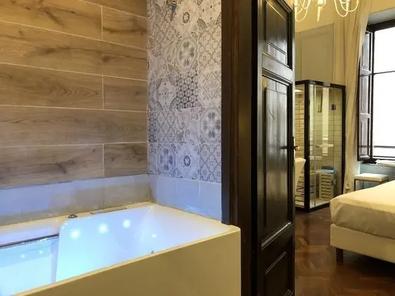 Senior Stüdyo Süit