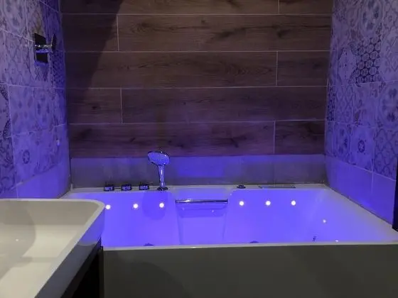 Senior Stüdyo Süit