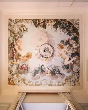 Senior Stüdyo Süit