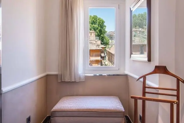 Deluxe Tek Büyük Yataklı Oda, Teras, Şehir Manzaralı