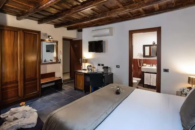 Standard Tek Büyük veya İki Ayrı Yataklı Oda