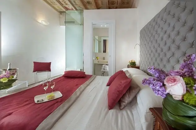 Superior Tek Büyük veya İki Ayrı Yataklı Oda