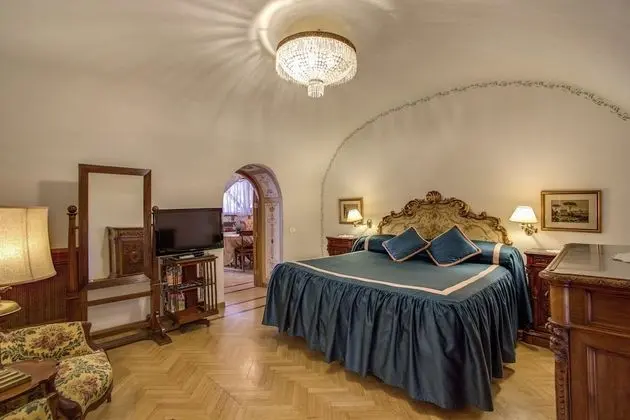 Grand Süit, Teras