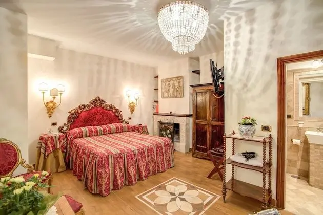 Honeymoon Süit, Sıcak Su Küveti