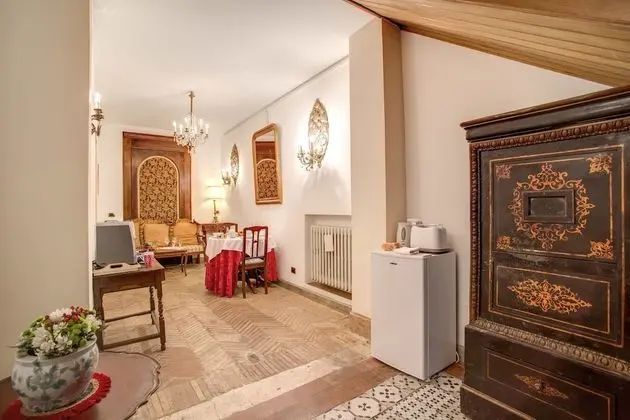 Honeymoon Süit, Sıcak Su Küveti