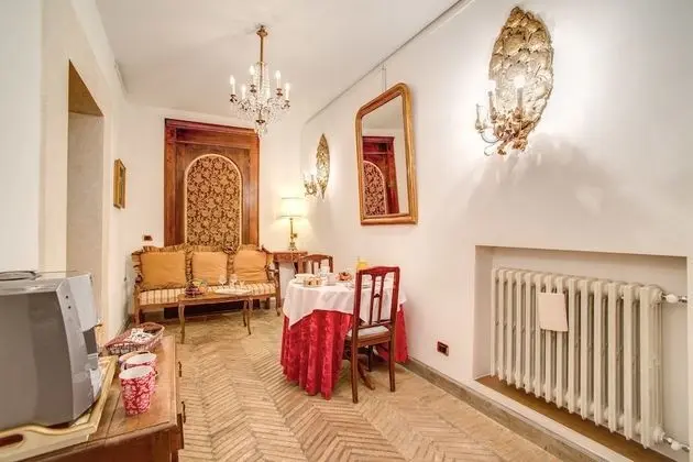 Honeymoon Süit, Sıcak Su Küveti