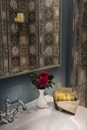 Deluxe Süit, Sigara İçilmez (Suite della Scimmia)