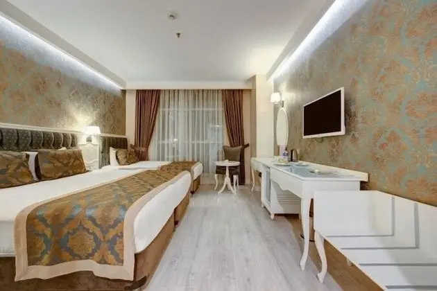 Superior Üç Kişilik Oda, Şehir Manzaralı