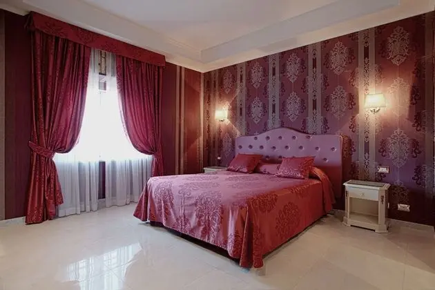 Superior Tek Büyük veya İki Ayrı Yataklı Oda