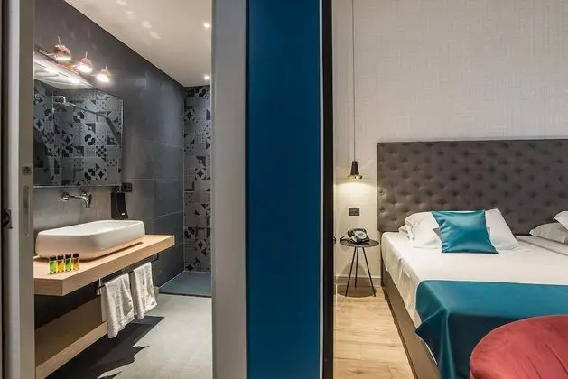 Standard Tek Büyük veya İki Ayrı Yataklı Oda, Zemin Kat