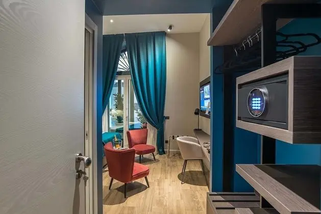 Superior Tek Büyük veya İki Ayrı Yataklı Oda, Zemin Kat