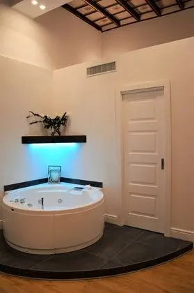 Exclusive Süit, Jakuzi