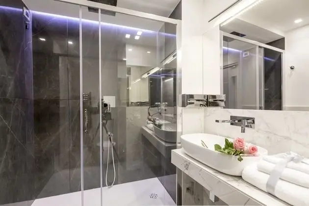 Standard Tek Büyük veya İki Ayrı Yataklı Oda