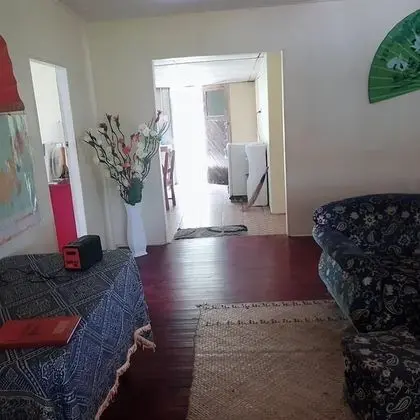 Büyük Yataklı Tek Kişilik Oda