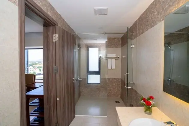 Deluxe Büyük Yataklı Tek Kişilik Oda