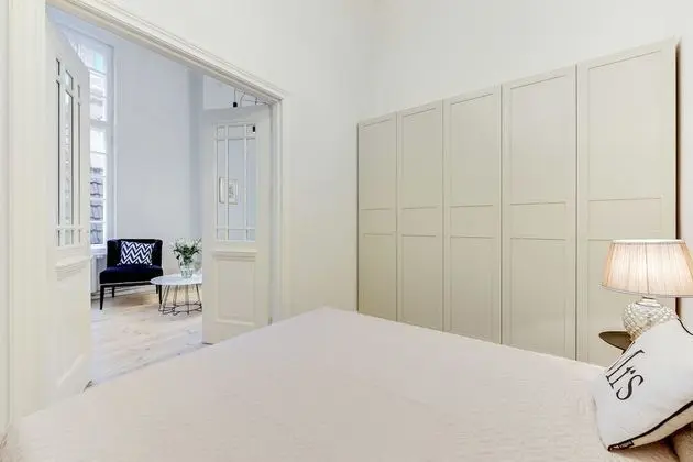 Exclusive Apart Daire, 1 Büyük (Queen) Boy Yatak ve Çekyat (Dluga 35/2)