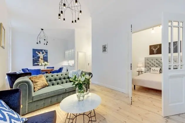 Exclusive Apart Daire, 1 Büyük (Queen) Boy Yatak ve Çekyat (Dluga 35/2)