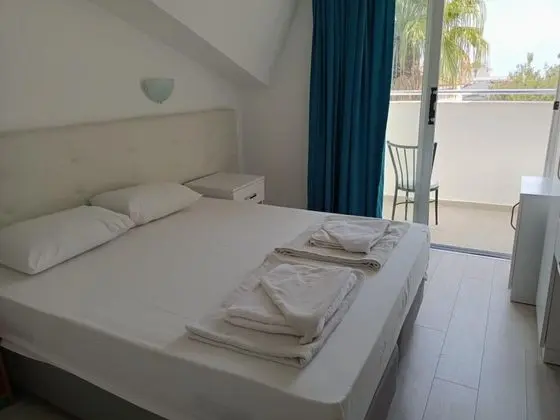Superior Aile Odası, Bahçe Manzaralı, Balkonlu