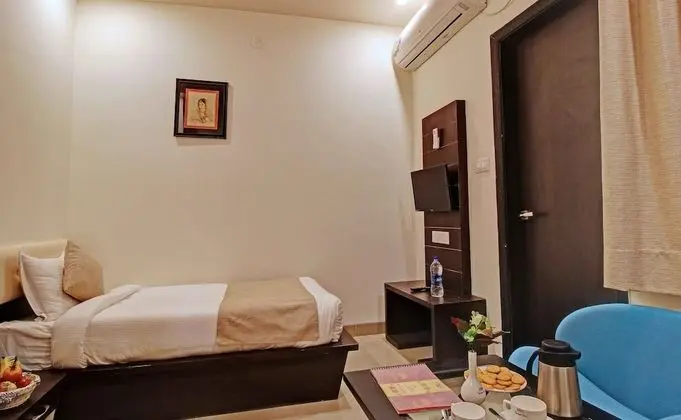 Deluxe Tek Büyük Yataklı Oda, 1 Çift Kişilik Yatak, Sigara İçilmez