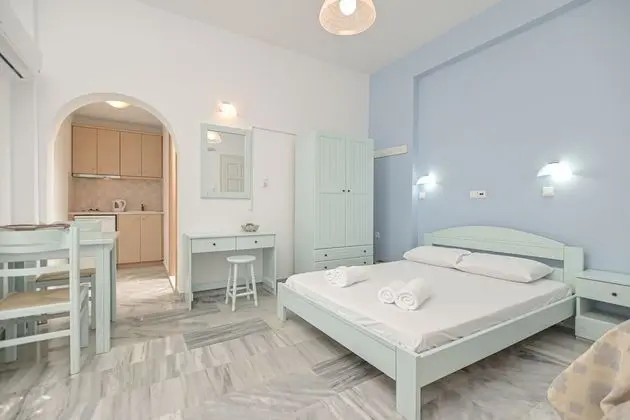 Basic Stüdyo, Sigara İçilmez, Bahçe Manzaralı