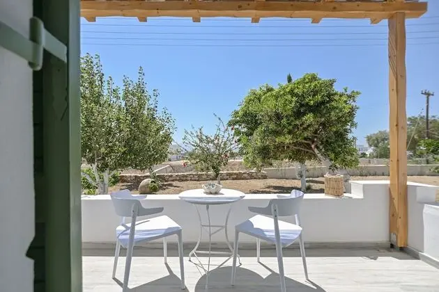 Basic Stüdyo, Sigara İçilmez, Bahçe Manzaralı