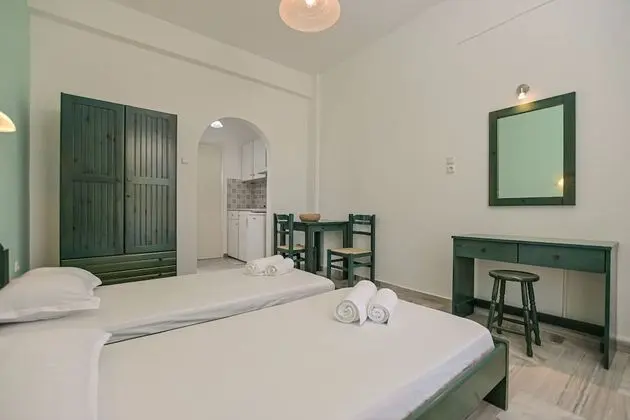 Basic Tek Büyük veya İki Ayrı Yataklı Oda, 2 Tek Kişilik Yatak, Sigara İçilmez, Bahçe Manzaralı
