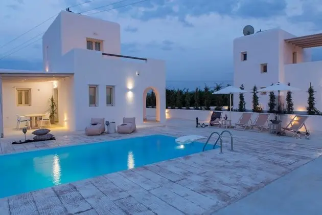 Grand Villa, 5 Yatak Odası, Kişiye Özel Havuzlu, Deniz Manzaralı (4 Villas Complex)