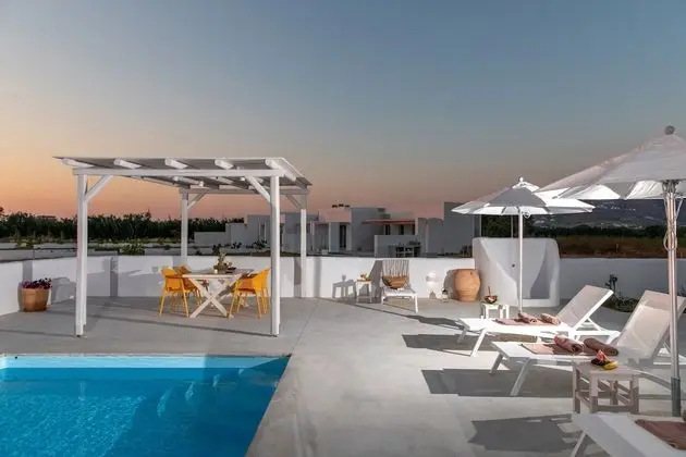 Villa, Kişiye Özel Havuzlu (Naxian Lounge Villa I)