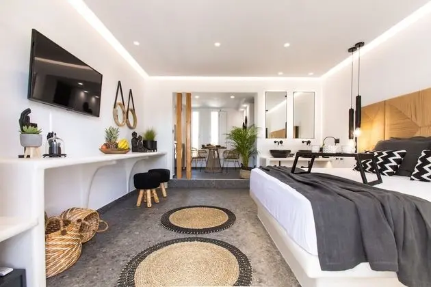 Deluxe Stüdyo Süit