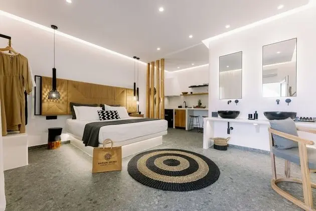 Deluxe Stüdyo Süit