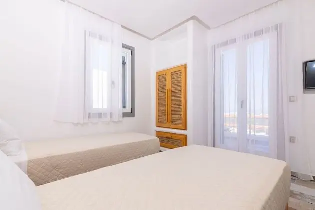 Deluxe Ev, 2 Yatak Odası, Kişiye Özel Havuzlu, Deniz Manzaralı (Coral Villa)