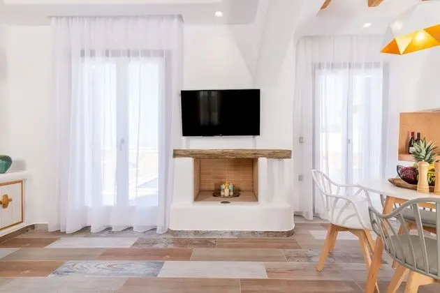 Deluxe Ev, 2 Yatak Odası, Kişiye Özel Havuzlu, Deniz Manzaralı (Coral Villa)
