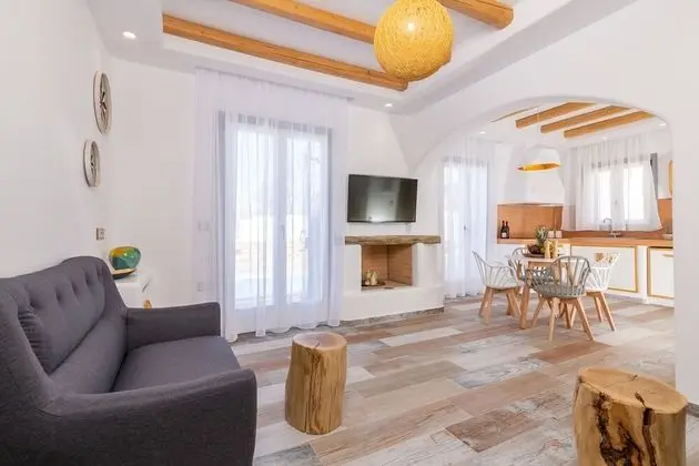 Deluxe Ev, 2 Yatak Odası, Kişiye Özel Havuzlu, Deniz Manzaralı (Coral Villa)