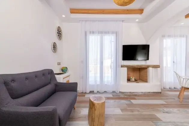 Deluxe Ev, 2 Yatak Odası, Kişiye Özel Havuzlu, Deniz Manzaralı (Coral Villa)
