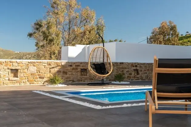 Deluxe Ev, 2 Yatak Odası, Kişiye Özel Havuzlu, Deniz Manzaralı (Coral Villa)