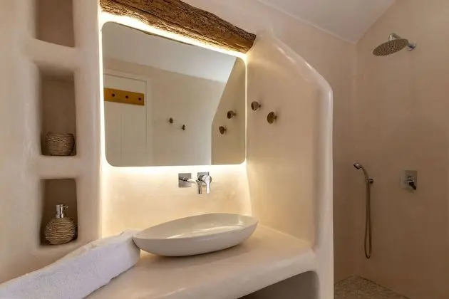 Deluxe Ev, 2 Yatak Odası, Kişiye Özel Havuzlu, Deniz Manzaralı (Coral Villa)