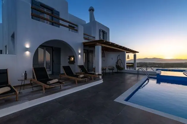 Deluxe Ev, 2 Yatak Odası, Kişiye Özel Havuzlu, Deniz Manzaralı (Sand Villa)