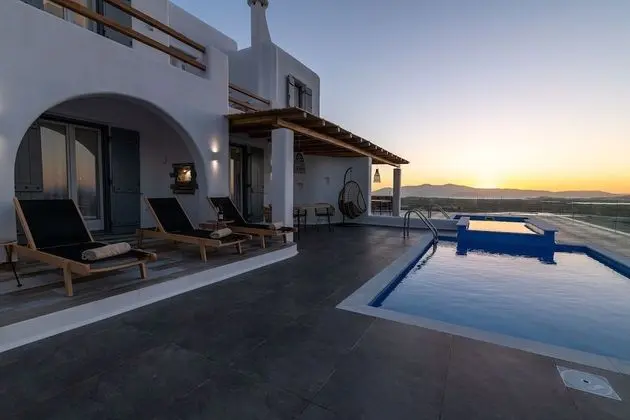 Deluxe Ev, 2 Yatak Odası, Kişiye Özel Havuzlu, Deniz Manzaralı (Sand Villa)