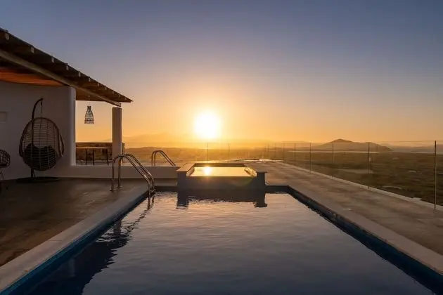 Deluxe Ev, 2 Yatak Odası, Kişiye Özel Havuzlu, Deniz Manzaralı (Sand Villa)