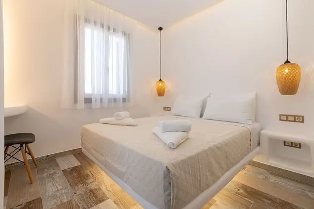 Deluxe Ev, 2 Yatak Odası, Kişiye Özel Havuzlu, Deniz Manzaralı (Turquoise Villa)