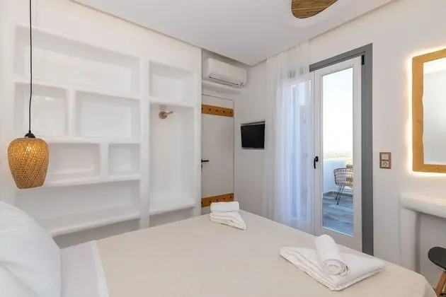 Deluxe Ev, 2 Yatak Odası, Kişiye Özel Havuzlu, Deniz Manzaralı (Turquoise Villa)