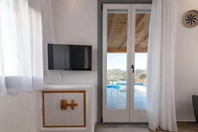 Deluxe Ev, 2 Yatak Odası, Kişiye Özel Havuzlu, Deniz Manzaralı (Turquoise Villa)
