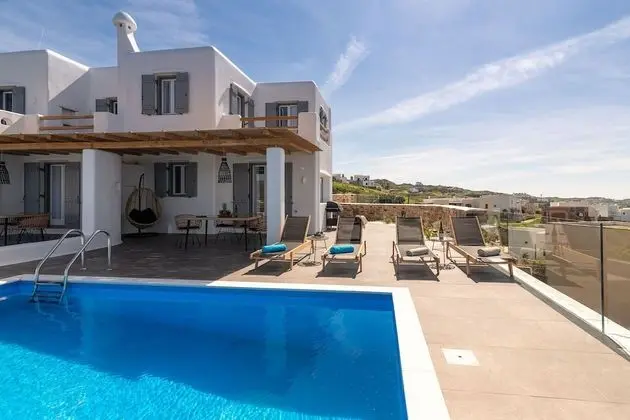 Deluxe Ev, 2 Yatak Odası, Kişiye Özel Havuzlu, Deniz Manzaralı (Turquoise Villa)
