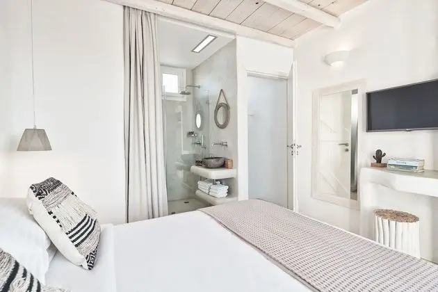 Two Bedroom Petite Villa Sea View with Private Pool & Outdoor Jacuzzi